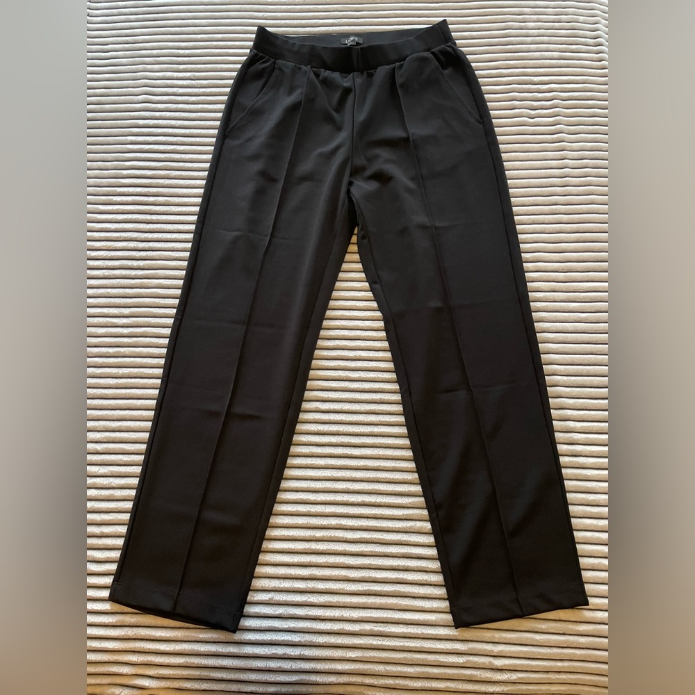 LOFT comfy straight leg pleated slacks
